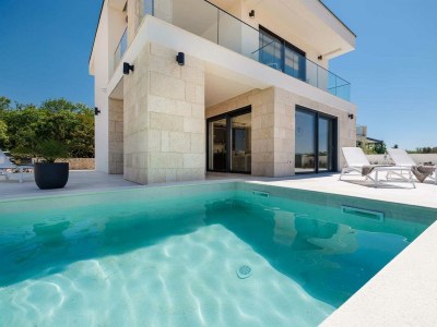 Villa Villa AMARIS with private heated pool - Outdoor photo 6