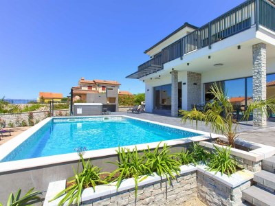 Villa Luxury villa Lucija with heated pool - Features photo 6