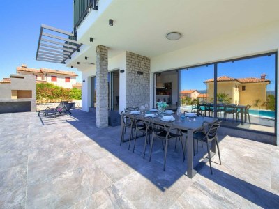 Villa Luxury villa Lucija with heated pool - Features photo 9