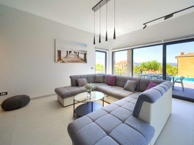 Villa Luxury villa Lucija with heated pool - Features photo 12