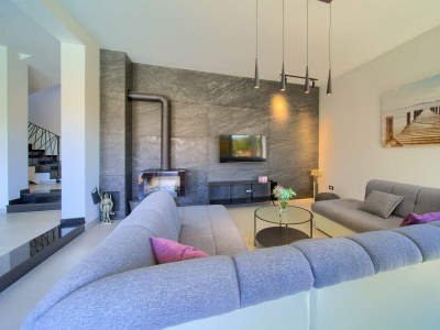 Villa Luxury villa Lucija with heated pool - Features photo 14