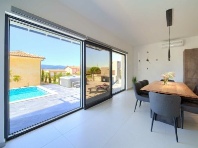 Villa Luxury villa Lucija with heated pool - Features photo 16