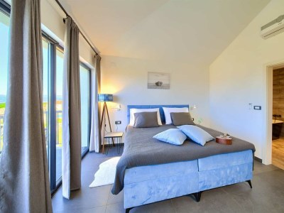 Villa Luxury villa Lucija with heated pool - Features photo 27