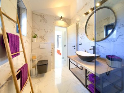 Villa Luxury villa Lucija with heated pool - Features photo 43