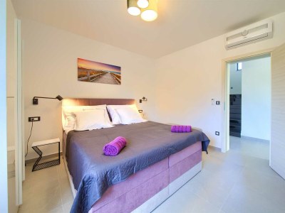 Villa Luxury villa Lucija with heated pool - Features photo 47