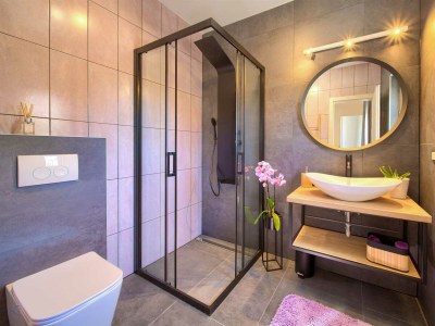 Villa Luxury villa Lucija with heated pool - Features photo 49