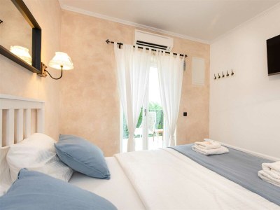 Holiday house Villa GITA with private pool - Features photo 36