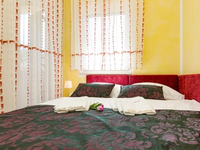 Holiday house Holiday house SEASCAPE II with heated pool near the sea - Features photo 20