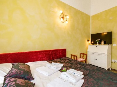 Holiday house Holiday house SEASCAPE II with heated pool near the sea - Features photo 21