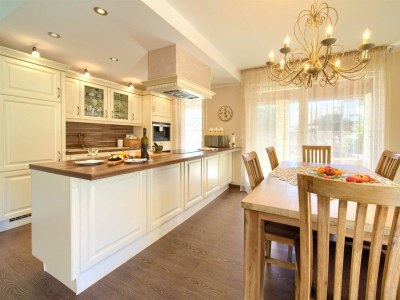 Holiday house Holiday house SEASCAPE II with heated pool near the sea - Features photo 35