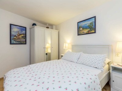 Holiday house Holiday house DUNJA with private pool - Features photo 28