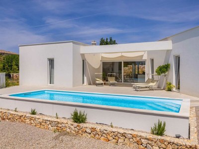 Villa Villa MENTA IV with pool - Outdoor photo 2