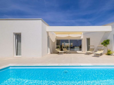 Villa Villa MENTA IV with pool - Outdoor photo 5