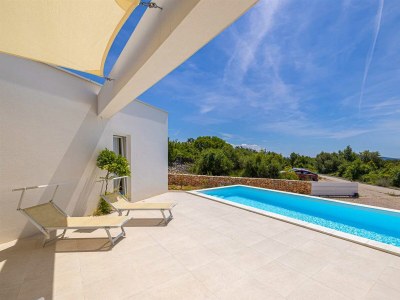 Villa Villa MENTA IV with pool - Outdoor photo 11