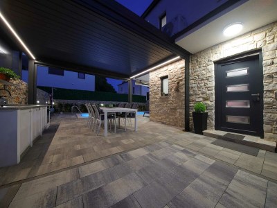 Holiday house Holiday house ZOROO with private pool - Features photo 10