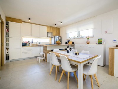 Holiday house Holiday house ZOROO with private pool - Features photo 18