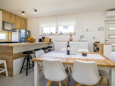 Holiday house Holiday house ZOROO with private pool - Features photo 21