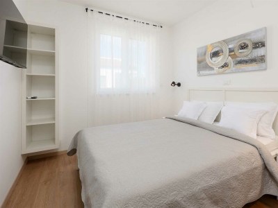 Holiday house Holiday house ZOROO with private pool - Features photo 33