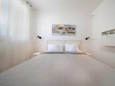 Holiday house Holiday house ZOROO with private pool - Features photo 35