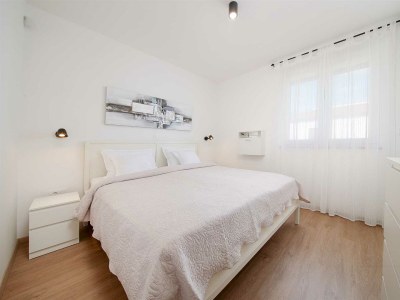 Holiday house Holiday house ZOROO with private pool - Features photo 38