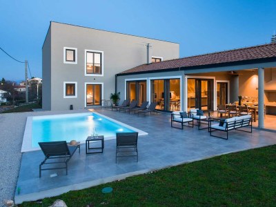 Villa Villa & Garden - Luxury villa with swimming pool - Outdoor photo 2