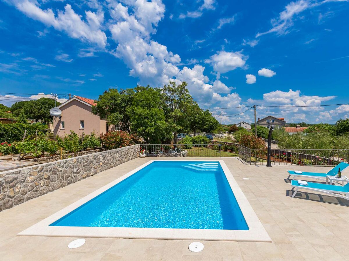 Holiday house Charming holiday house LUCIJA