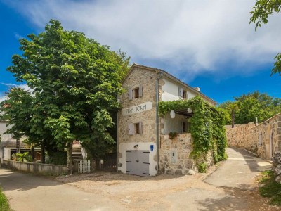 Holiday house Rustical holiday house Jela with swimming pool - Outdoor photo 6