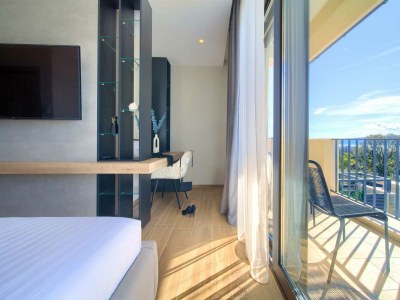 Villa Villa LADY with heated pool, jacuzzi and sauna - Features photo 11