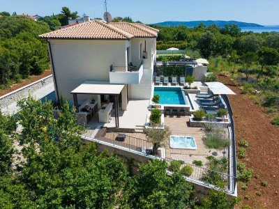 Villa Villa LADY with heated pool, jacuzzi and sauna - Environment photo 27