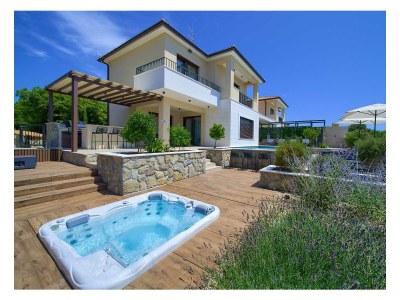 Villa Villa LADY with heated pool, jacuzzi and sauna - Environment photo 40