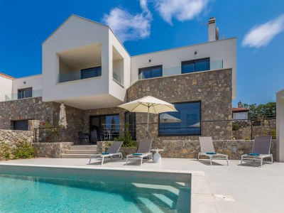 Holiday house Villa VERENA with heated pool - Outdoor photo 6