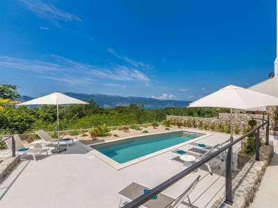 Holiday house Villa VERENA with heated pool - Outdoor photo 8