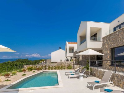 Holiday house Villa VERENA with heated pool - Outdoor photo 16