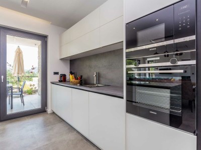 Holiday house Villa VERENA with heated pool - Features photo 22