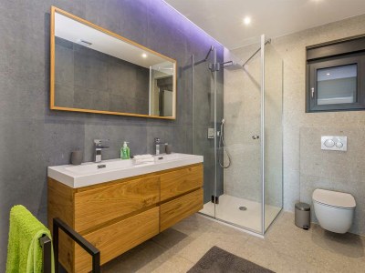 Holiday house Villa VERENA with heated pool - Features photo 33