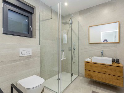 Holiday house Villa VERENA with heated pool - Features photo 41