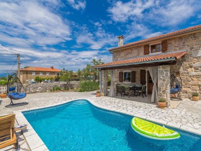 Holiday house Holiday house ANDREA with pool - Outdoor photo 5