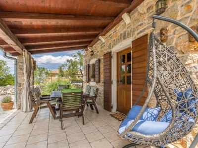 Holiday house Holiday house ANDREA with pool - Outdoor photo 9