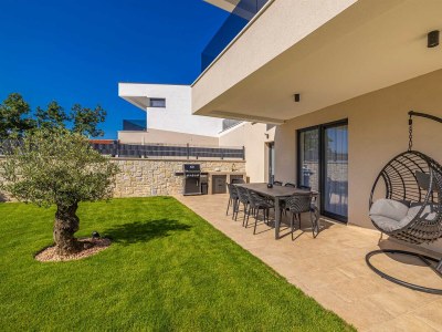 Holiday house Holiday house OLIVE BLUE with private pool - Outdoor photo 8