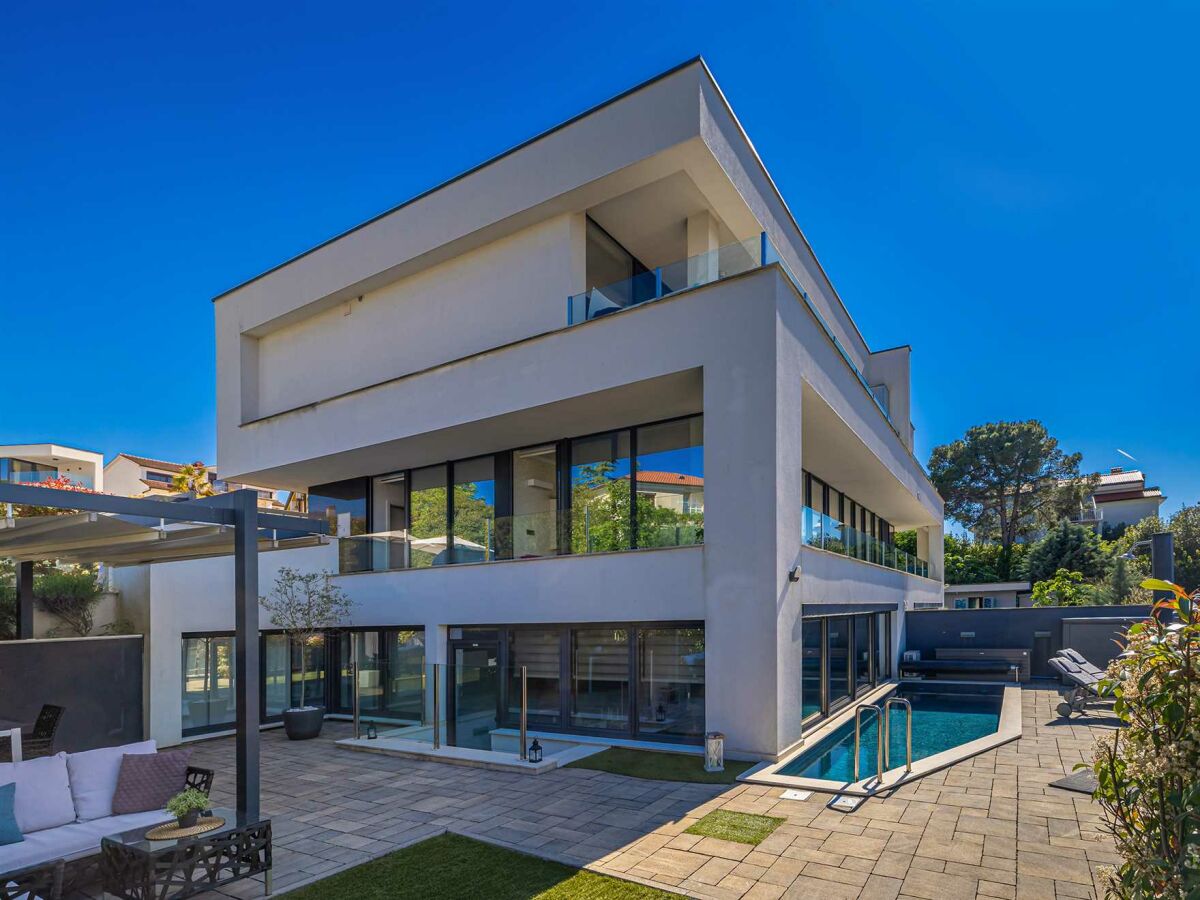 Apartment Holiday apartment AQUAVISTA with private pool - Outdoor photo 4