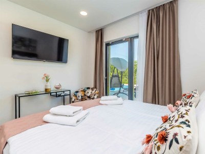 Villa Villa MERAVIGLIA with private pool - Features photo 33