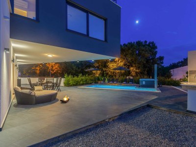 Apartment Luxury apartment NOA with pool and hot tub - Outdoor photo 8