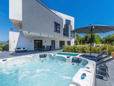 Apartment Luxury apartment NOA with pool and hot tub - Outdoor photo 11