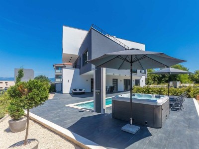 Apartment Luxury apartment NOA with pool and hot tub - Outdoor photo 15