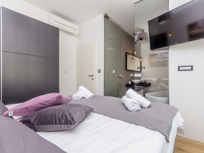 Apartment Luxury apartment NOA with pool and hot tub - Features photo 38