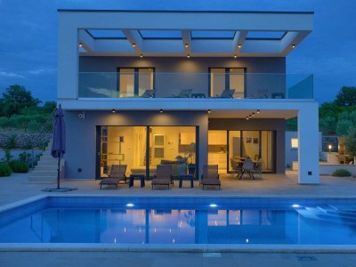 Villa Villa QUADRA with heated pool - Outdoor photo 2