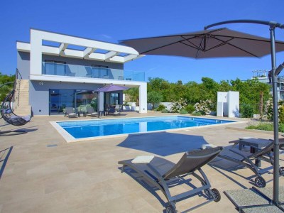 Villa Villa QUADRA with heated pool - Outdoor photo 14