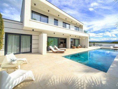 Villa Villa LUMINOSA with outdoor and indoor pool and sauna - Outdoor photo 6