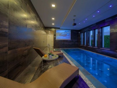 Villa Villa LUMINOSA with outdoor and indoor pool and sauna - Outdoor photo 15