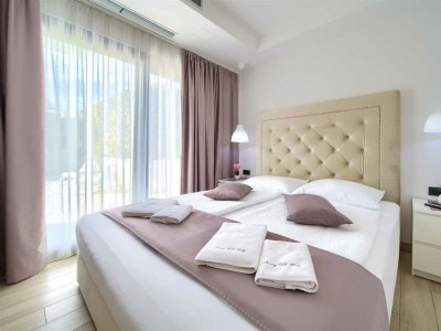 Villa Villa LUMINOSA with outdoor and indoor pool and sauna - Features photo 33